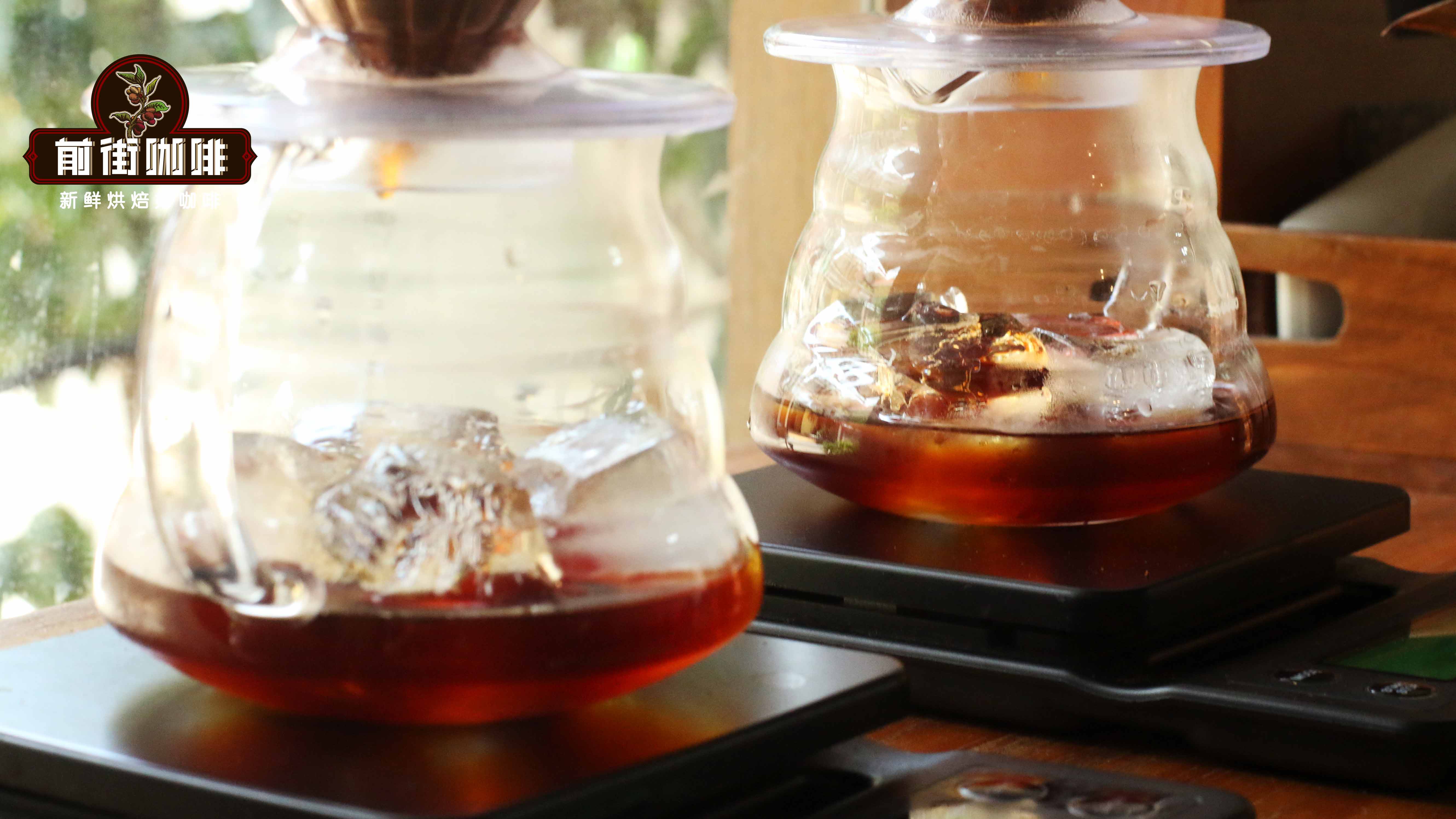 Why Do Coffee Shops Use So Much Ice? What's Special About Handmade Ice Cubes in Coffee Shops?