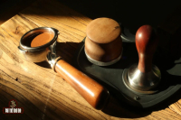 Optimal Water Ratio for Perfect Americano Coffee Flavor and Texture - Iced Americano Coffee-to-Water Ratio Method