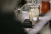 Over 90% of Chinese People Have Lactose Intolerance? Why is Milk Coffee So Popular in China?