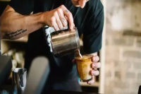 What Kind of Service Mindset Should Baristas Have? Is Being a Barista Hard?