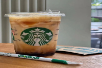 Starbucks Launched New Products... Drinking Not Coffee, but the Barista's Confidence!