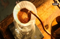 What is the Best Water Temperature for Pour-Over Coffee? Finding the Perfect Temperature