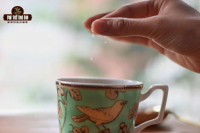 Is Salted Coffee Delicious? Flavor Profile and Taste of Pour-Over Coffee with Salt, Clever Uses of Salt in Coffee