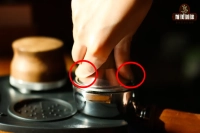 How to Distribute Espresso Coffee Grounds Correctly? How to Use a Coffee Distributor? How Much Pressure is Needed for Tamping Espresso? Coffee Distribution Techniques Shared!