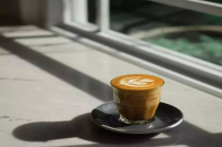 What are the exact flavor characteristics of a Piccolo Latte? Understanding the recipe definition of Piccolo Latte coffee