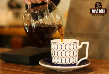 Why Does FrontStreet Coffee Always Use Three-Stage Pour-Over Brewing? What Are the Advantages of Three-Stage Compared to Single-Pour Methods?