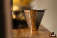 Can Metal Filters Replace Paper Filters for Pour-Over Coffee Brewing?