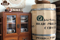 Where is the origin of Blue Mountain coffee beans? What grade does Blue Mountain No. 1 coffee belong to?