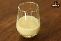 How to Make Spanish Latte and Its Characteristics, Origin of Spanish Latte and Its Relationship with Vietnamese Drip Coffee