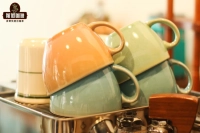 Do Coffee Cups Really Need to Be Heated? Would Espresso and Pour-Over Coffee Taste Better Made with Chilled Cups?