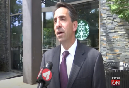 Chinese Woman Creates Disturbance at Starbucks! Global Times: 'Whiter Than White People'