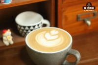 Solutions to Latte Milk Foam Decomposition Problems and Illustrated Guide to Perfect Latte Milk Frothing