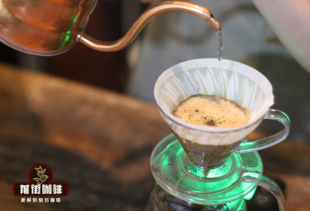 What Impact Do Under-Extraction and Over-Extraction Have on Coffee Flavor? Grinding Degree and Water-to-Coffee Ratio in Pour-Over Coffee