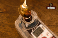 What Does High Concentration, Low Extraction Mean in Pour-Over Coffee? The Impact of Drip Coffee Water-to-Coffee Ratio on Flavor