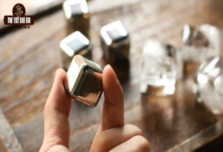 Can You Use Stainless Steel Ice Cubes Instead of Regular Ice for Iced Pour-Over Coffee? Iced Pour-Over Coffee Brewing Methods!