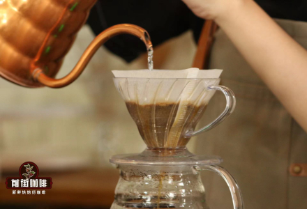 Essential Guide to Manual Coffee Brewing: Fundamentals of Pour-Over Coffee and Water-to-Coffee Ratio Calculation