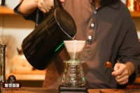 How to Brew Coffee with Boiling Water? What Happens When You Use 100°C Boiling Water? What's the Ideal Water Temperature for Pour-Over Coffee?