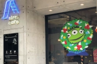 Guangzhou Café Exploration: Toy Story 3-Eyed Alien Christmas Themed Coffee Shop | Guangzhou Coffee Shop Recommendations