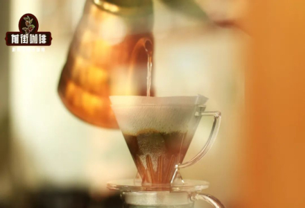 Can Boiling Water Be Used to Brew Coffee? What's the Ideal Water Temperature for Pour-Over? Must It Be 92°C?