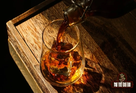 What's the Difference Between Iced Pour-Over, Cold Drip, and Cold Brew Coffee? How Long Can Cold Drip Coffee Last? How Long Does Cold Drip Coffee Take to Make?