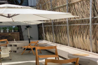 Shanghai Coffee Shop Owner Blasts Influencer Models for Commercial Photoshoot: 