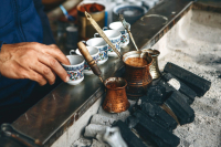 Why Can't You Finish Pouring Coffee from a Turkish Coffee Pot? The Accuracy of Turkish Coffee Fortune Telling and Flavor Characteristics