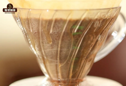 V60 Dripper Features and Pour-Over Coffee Methods: What Makes the V60 Dripper Design Unique?