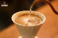 What is the foam in pour-over coffee? Are white bubbles a sign of over-extraction? What's the relationship between espresso's golden crema and foam?