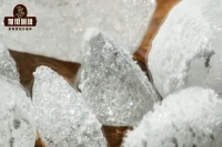 Can Dry Ice Be Used for Pour-Over Coffee? Can Dry Ice Replace Regular Ice in Iced Pour-Over?