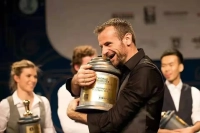 What is Anaerobic Processing? How Does it Differ from Natural and Washed Methods? What are the Characteristics of Anaerobically Fermented Coffee Beans?