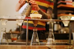 Kono Dripper Pour-Over Method Comparison: Honkaku Style VS Kanazawa Style - KONO Drip and Stir Brewing Techniques