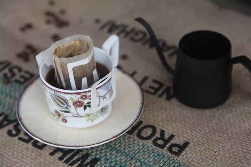 ¥29.9 with Free Shipping! FrontStreet Coffee Seasonal Drip Coffee Bags - 5 Flavors, 10 Packs per Box! 20% Off on Butterfly and Zhushang Coffees