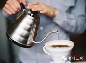 American pour-over brewing equipment