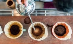 Pour-Over Techniques | Three-Stage Method, Stirring Method, Single-Pour Method, Drip Method, and Three-Temperature Method