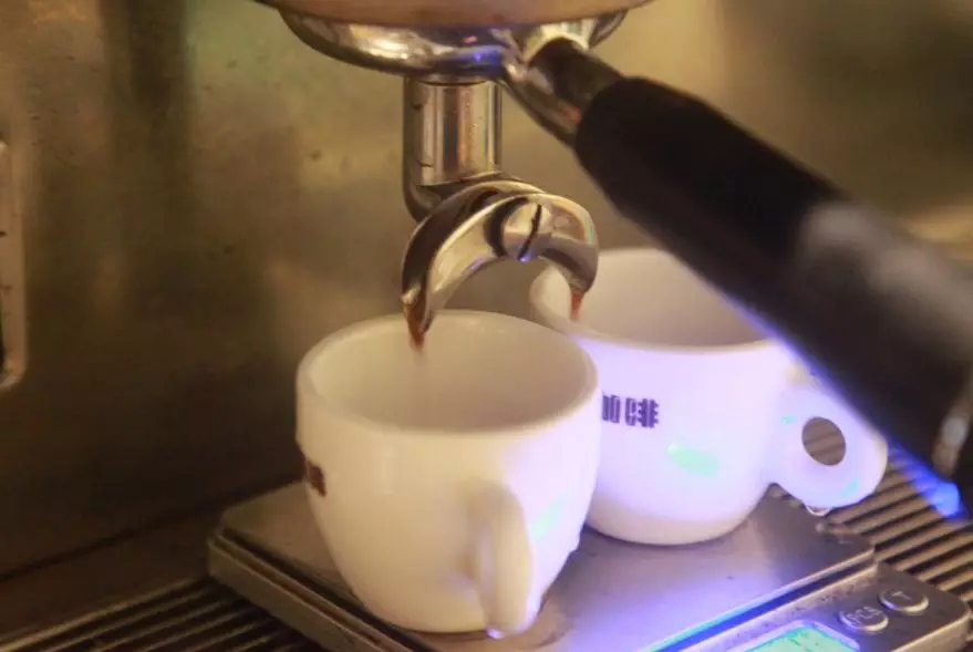 Coffee extraction struggling at coarser grind setting