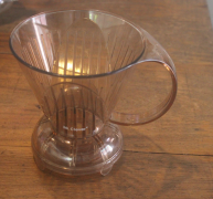 How Long Should You Steep Coffee in a Clever Dripper? What Is a Clever Dripper and Which Coffee Beans Are Best for Flavor and Characteristics