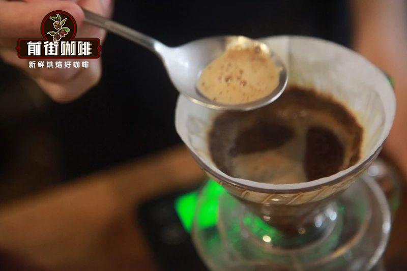 Coffee foam scoop for tasting