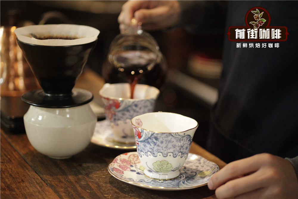 Pouring demonstration