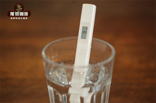 Testing purified water TDS for coffee brewing