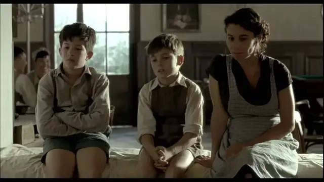 Scene from Coffee on the Bridge