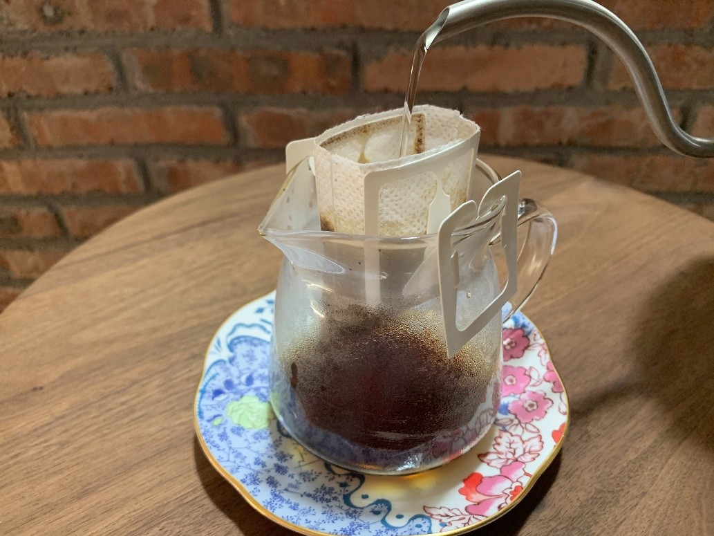 Coffee brewing with different water types