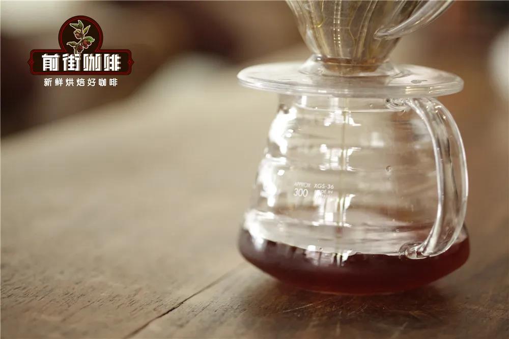 Heat-resistant coffee serving pitcher