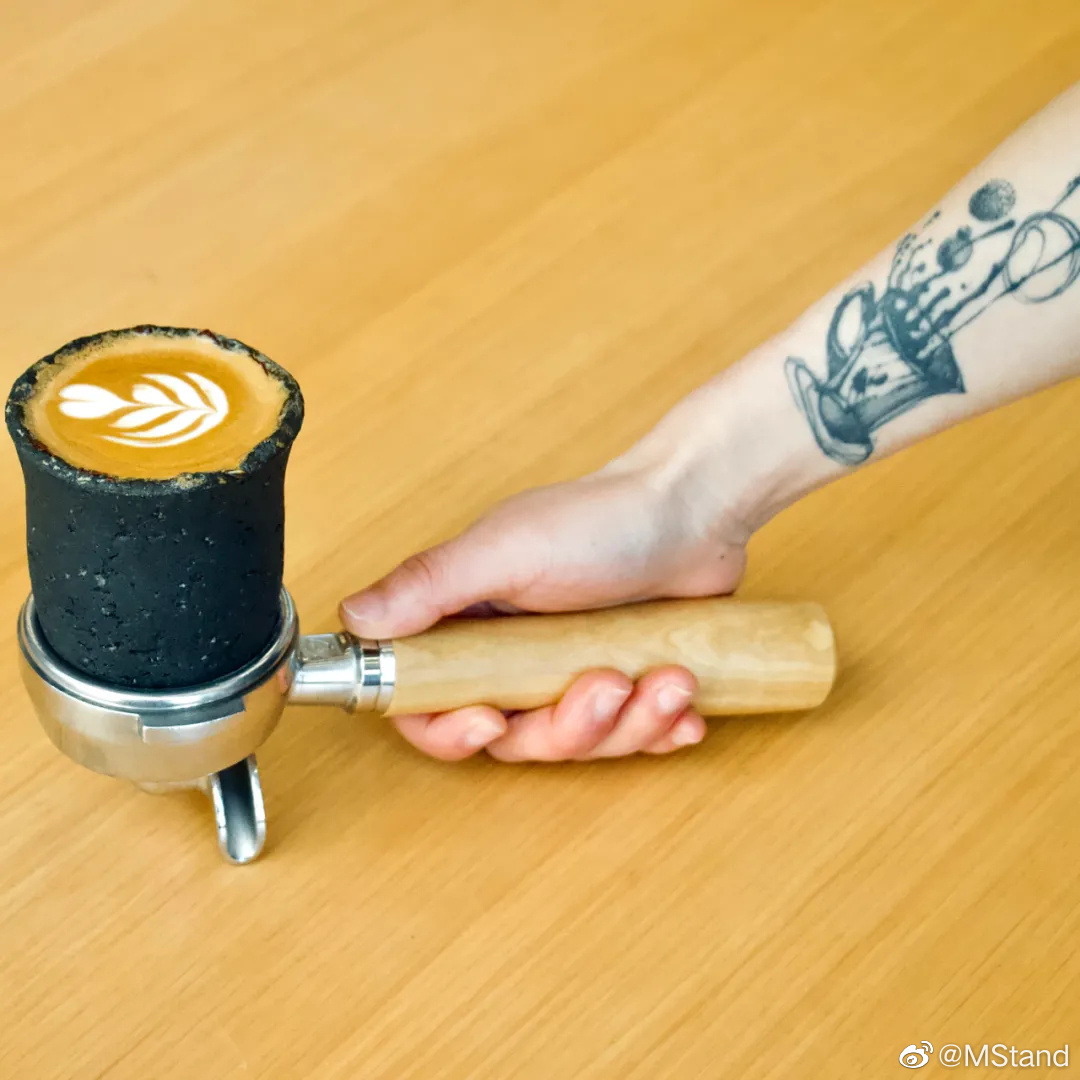 M Stand coffee store