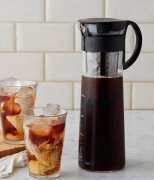 Refreshing Summer Cold Brew Coffee: Master Luckin Coconut Latte and Affogato Ice Cream Coffee Recipes