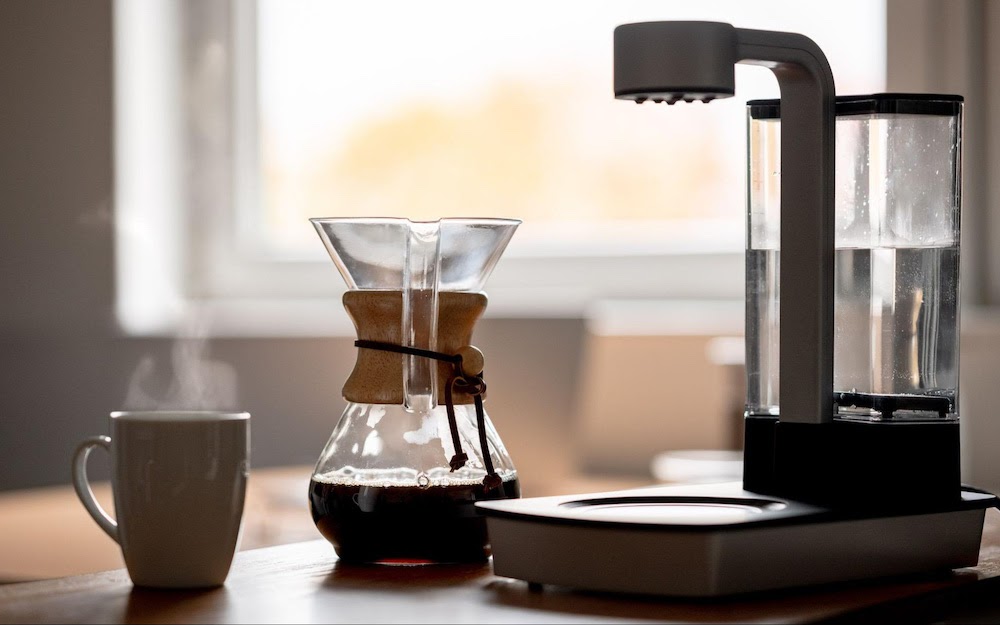 Coffee beans and brewing equipment showing proper extraction techniques