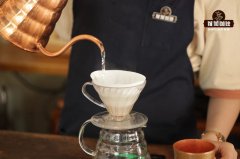 What Water Should Be Used for Brewing Coffee and How Different Waters Affect Flavor