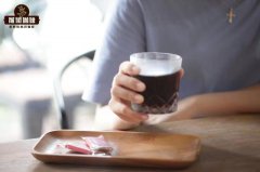 How to Make Coffee Ice Cubes: Do Cold Brew and Iced Coffee Need Coffee Ice Cubes?